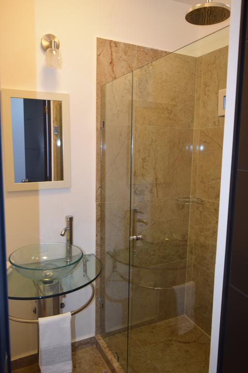 Hotel Condesa 185 Mexico City Room photo